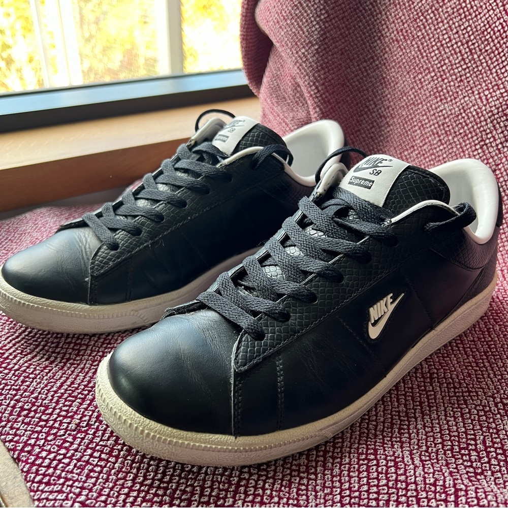 Nike X Supreme SB Tennis Classic
